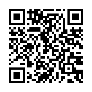 他甚至很怀疑自己的脸是不是开始变红了二维码生成