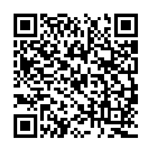 他甚至没看明白杨开到底是如何在第一击中避开的二维码生成