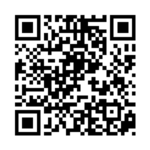 他的双脚终于落到了梁王府的大辇上二维码生成