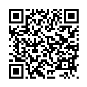 他的右手的短刀还攻击黄富的腹部二维码生成