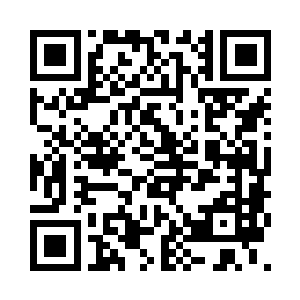 他的手指悄然在翼火蛇雕像之上抚摸了一下二维码生成