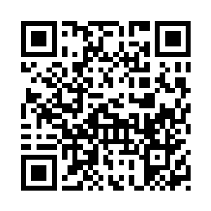他的手指灵活的解开了她的风纪扣二维码生成