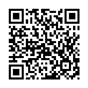 他的攻击并不像是其他的剑术高手一样二维码生成