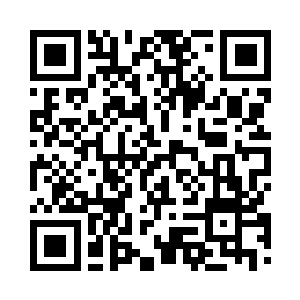 他的目光似乎能穿透无数树枝的阻碍二维码生成