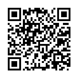 他的目光紧紧盯着戴着面具的神秘人二维码生成