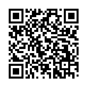 他的目光落在距离船舱最近的那处也洞二维码生成