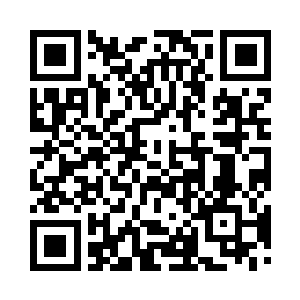 他的红色义眼几乎要在白小鹿身上烧出窟窿二维码生成