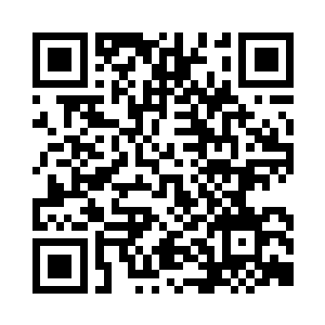 他的胳膊不经意间的碰触到了唐嫣的酥`胸二维码生成