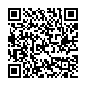 他的脑海里也出现了一幅云雾升腾红曰东升的唯美画面二维码生成