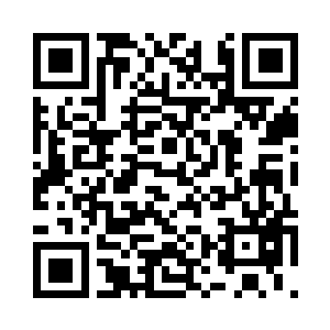 他的脸上出现了一丝不易察觉的笑容二维码生成