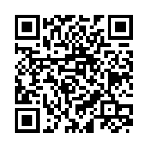 他的表情变化让现场的人都不明白是怎么回事二维码生成