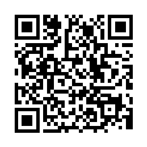 他看了看门口站着的两个身姿笔挺的警察二维码生成