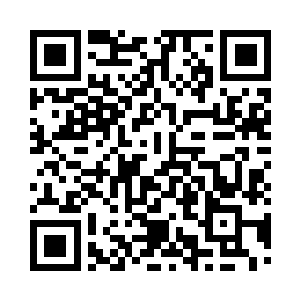 他看到了一柄剑从许紫烟那里绕体而出二维码生成