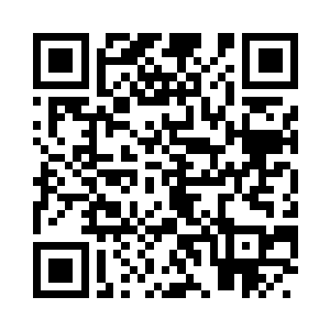 他看到卡梅隆那有些羞涩又努力做大方的表情二维码生成