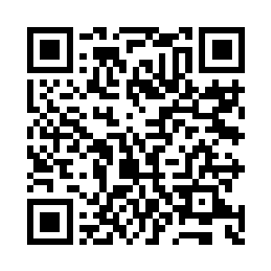 他看到自己脑袋上方悬着的一个硕大舞台灯二维码生成