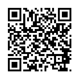 他看到Amos死皮赖脸地拉着朝迪娜的胳膊二维码生成