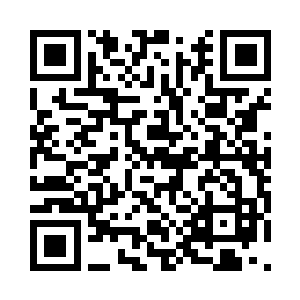 他看着侯卫东坐在办公桌前也是无所事事二维码生成