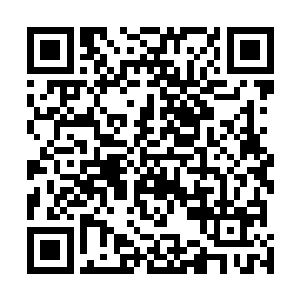 他知道自己无法用慕心怡和田蜜俩个女人来威胁黄埔无恨二维码生成