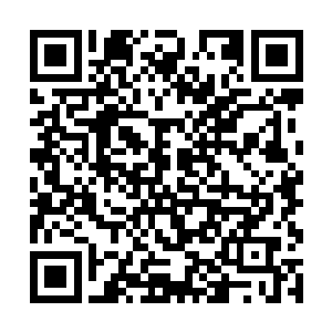 他知道自己的铃铛都是用十分珍贵的金属打造而成的二维码生成