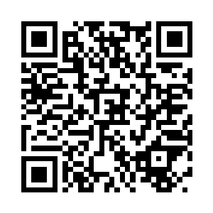 他立刻一把将汽车的倒视镜直接扭断下来二维码生成