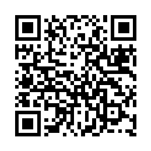 他立身的地方是一片巨石堆成的小山丘二维码生成