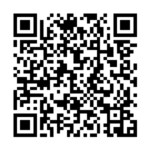他竟是与他们的距离越来越远……林铭心中莫名的一痛二维码生成