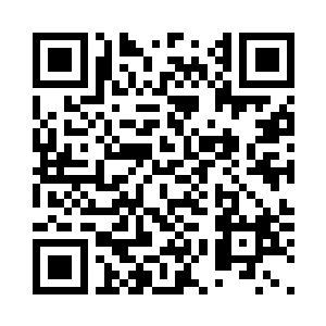 他竟然划拉出一根结实异常的棍子来二维码生成