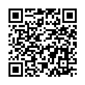 他经常当着我的面喝他自酿的啤酒二维码生成