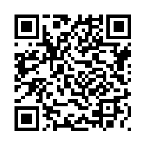 他被两边押送他的保安死死的抱住二维码生成