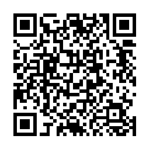 他要如何才能在不惊动任何人的情况下探听到这条路线呢二维码生成