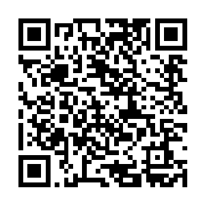 他要用绝对的凌驾于对手的强悍实力把他们打趴下二维码生成