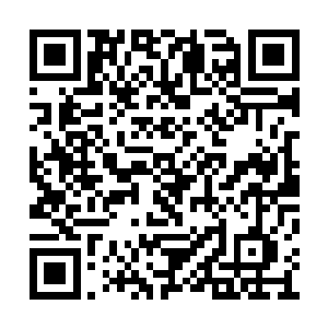 他要用自己的实力来洗刷掉他现在所受到的耻辱二维码生成