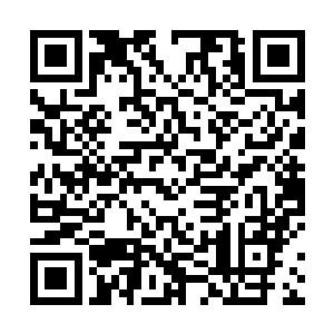 他觉得自己找到了醒心身上致命的弱点――家族责任感二维码生成