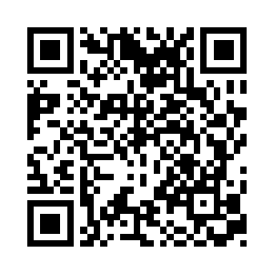 他觉得自己身上的某个地方蠢蠢欲动起来二维码生成