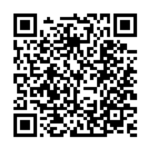 他质问的是云峥为何在友军陷入危难的时候袖手不管二维码生成