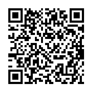 他身上的外骨骼装甲几乎已经没有了重组的时间二维码生成