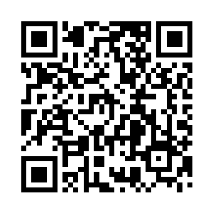 他身后训练有素的行兵立刻持着圆盾合拢二维码生成