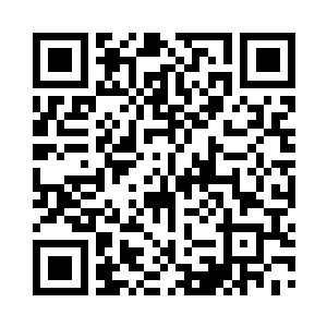 他身旁的少女率先忍受不了这种诡异的沉默二维码生成