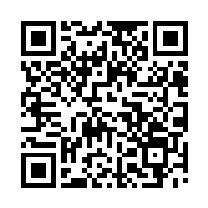 他轻松在一些骸骨身上找了一些奇怪的宝物二维码生成