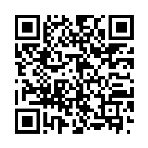 他这个时候正在把一个东西放到冷天佑的手中二维码生成