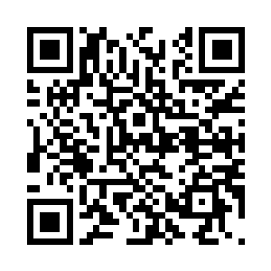 他这才注意到奥利维亚怀里抱着什么二维码生成