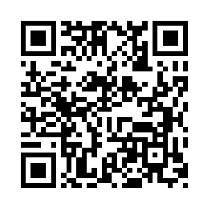 他这时候强忍着身体的剧痛而跟秦方说话二维码生成