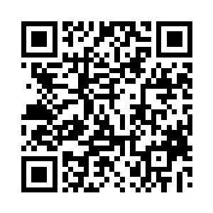 他靠在楼顶的混凝土壁上喘息着恢复一下体力二维码生成