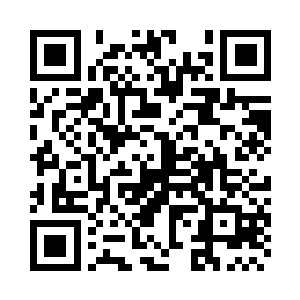 他面前放着一盘牛肉和两只大海碗二维码生成