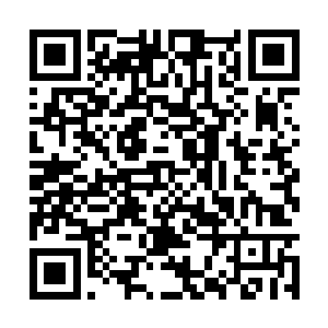 以前李默把自己划为严党给自己一张臭脸也就罢了二维码生成