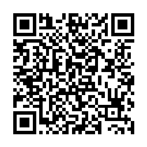 以及从外地州郡赶过来的游客明显要比去年少了很多二维码生成