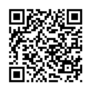 以及汗水的衬托下散发着狂野的魅二维码生成