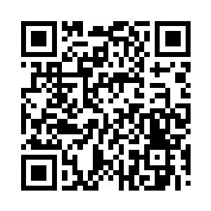 以及车上一个看起来约摸五十岁上下的男子二维码生成