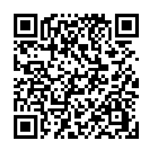 以各种各样的形式向烈焰佣兵团的成员打听事情的详细情况二维码生成