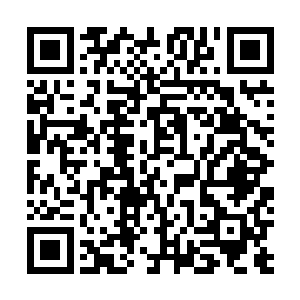 以迅雷不及掩耳之势拖着林思雨去处理沾染到的浓硫酸后二维码生成